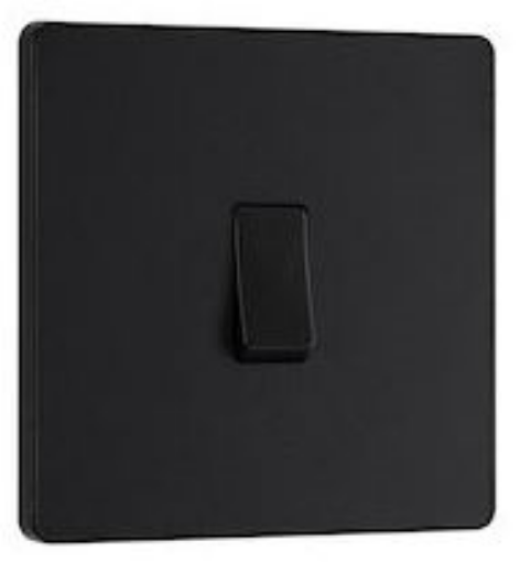 Picture of BG Evolve 20A 16AX 1 Gang Intermediate Switch Matt Black